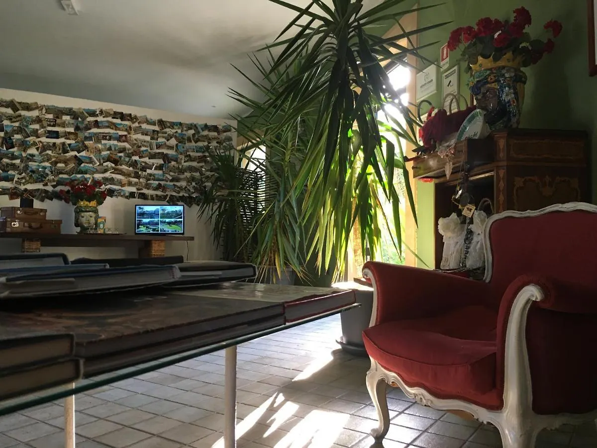 Valle Di Mare Country Resort Fontane Bianche
