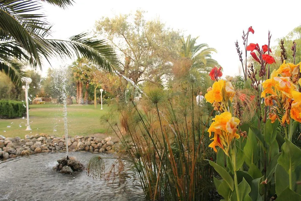 Valle Di Mare Country Resort Fontane Bianche