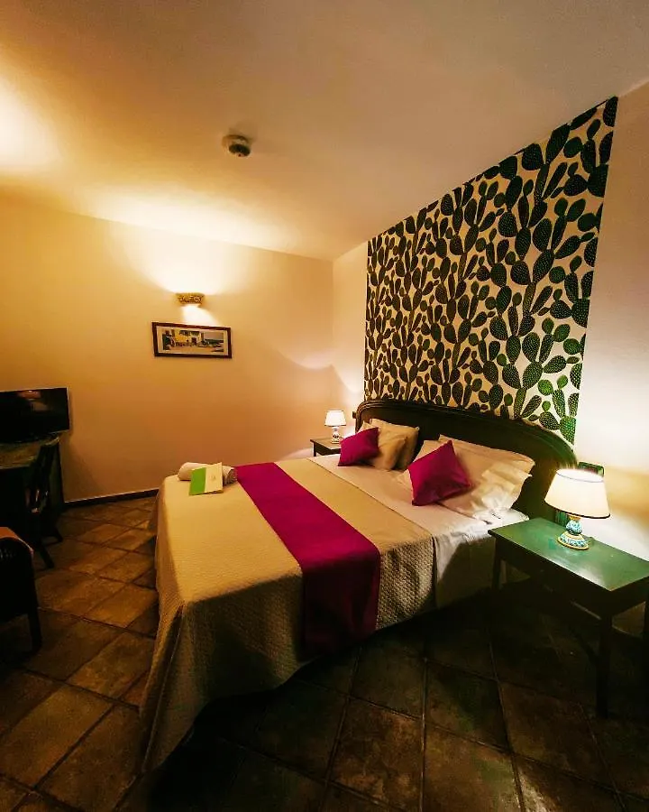 Valle Di Mare Country Resort Fontane Bianche Otel