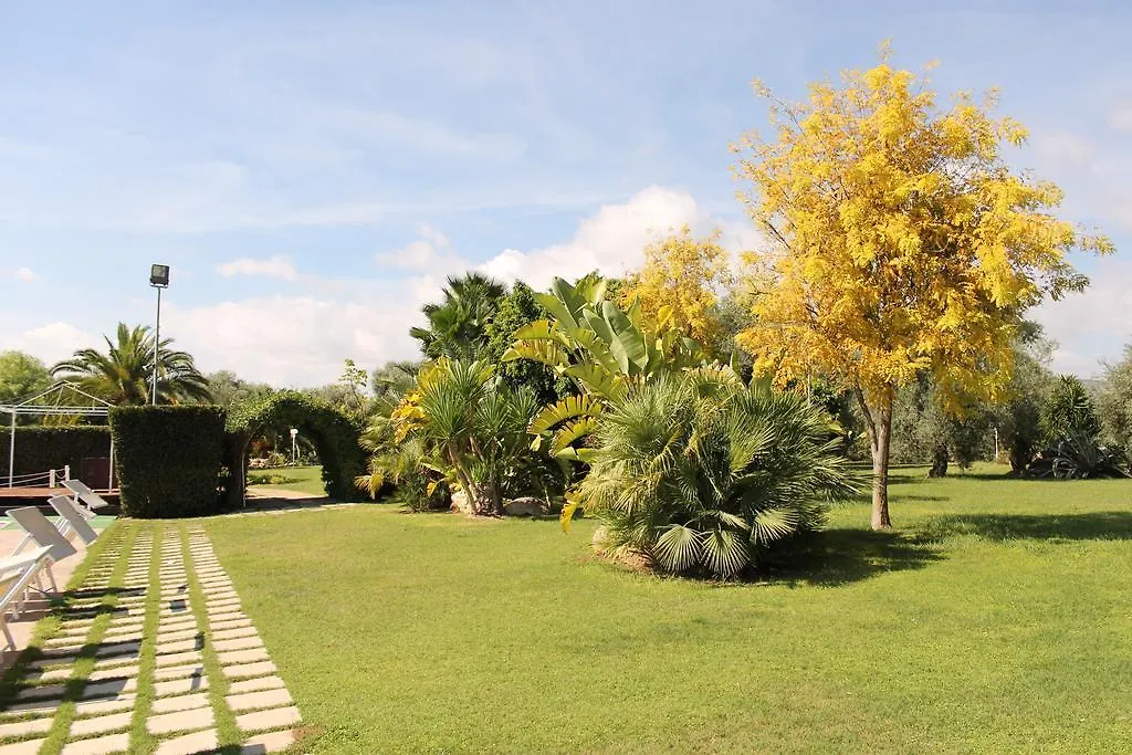 Valle Di Mare Country Resort Fontane Bianche