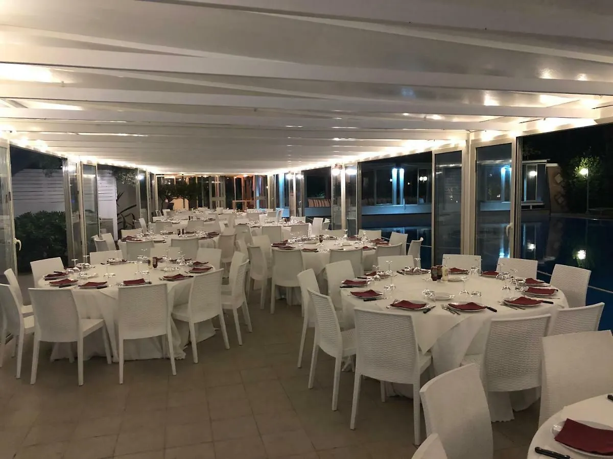 Otel Valle Di Mare Country Resort Fontane Bianche